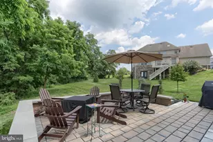 725 Hampton Ct, Harrisburg, PA 17112 - Photo 37