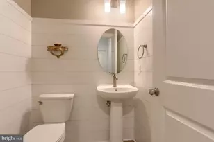 725 Hampton Ct, Harrisburg, PA 17112 - Photo 17