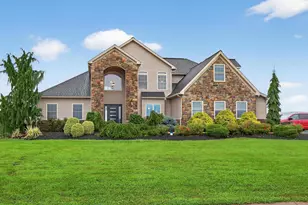 13 Pheasant Hill Dr, Halifax, PA 17032 - Photo 3