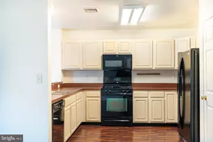 112 Hawk Ct, Hummelstown, PA 17036 - Photo 5