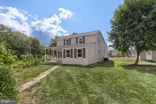 218 N Railroad St, Hummelstown, PA 17036 - Photo 3