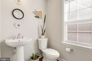 1744 Driftstone Dr, Harrisburg, PA 17110 - Photo 17