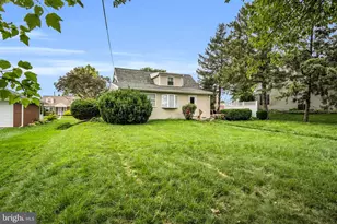 520 W Caracas Ave, Hershey, PA 17033 - Photo 21