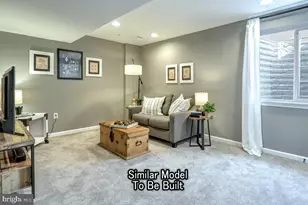 1043 Ellie Ln W, Harrisburg, PA 17112 - Photo 9