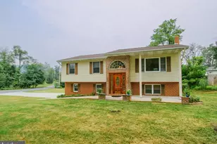 3810 Manor Dr, Harrisburg, PA 17110 - Photo 1
