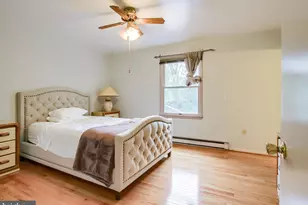 3810 Manor Dr, Harrisburg, PA 17110 - Photo 15