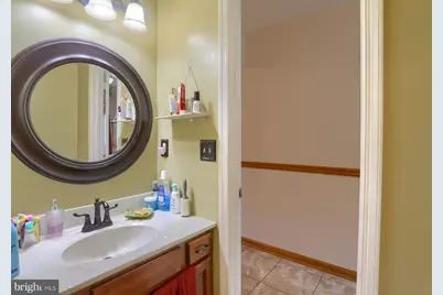 6418 Gillingham Lane, Harrisburg, PA 17111 - Photo 17