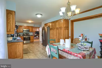 6418 Gillingham Lane, Harrisburg, PA 17111 - Photo 11