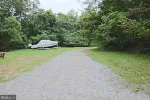 9706 Mountain Rd, Grantville, PA 17028 - Photo 17