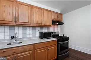 1342 State St, Harrisburg, PA 17103 - Photo 9