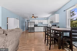 239 Hill St, Lykens, PA 17048 - Photo 9