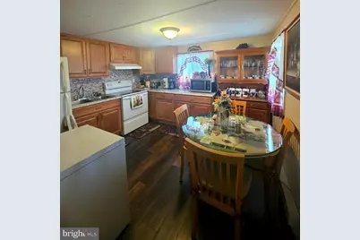 126 E Lane, Harrisburg, PA 17111 - Photo 5