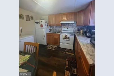 126 E Lane, Harrisburg, PA 17111 - Photo 7