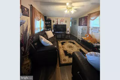 126 E Lane, Harrisburg, PA 17111 - Photo 11