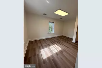 405 E Chocolate Avenue, Hershey, PA 17033 - Photo 13