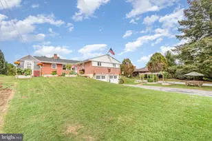 406 W Caracas Ave, Hershey, PA 17033 - Photo 37