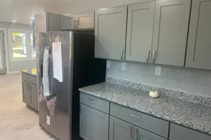 4052 Locust Ln, Harrisburg, PA 17109 - Photo 11