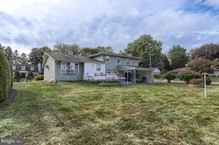 81 Locust Ave, Hershey, PA 17033 - Photo 19