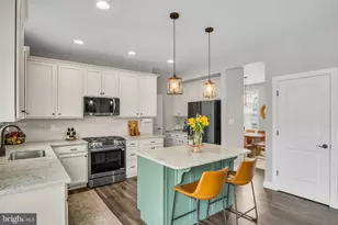 7232 Rock Ridge Ave, Harrisburg, PA 17112 - Photo 3