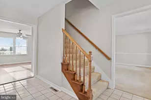 2415 W Bayberry Dr, Harrisburg, PA 17112 - Photo 13