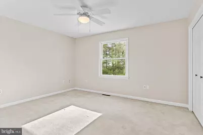 2415 W Bayberry Drive, Harrisburg, PA 17112 - Photo 17