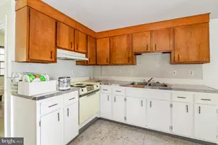 1893 Old State Rd, Dauphin, PA 17018 - Photo 17