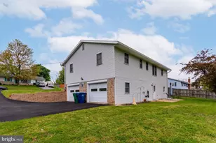 4919 Bretney Dr, Harrisburg, PA 17112 - Photo 21