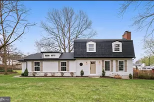 626 Sand Hill Rd, Hershey, PA 17033 - Photo 1