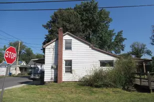 240 R Water St, Middletown, PA 17057 - Photo 3