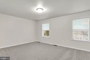 714 Gregs Dr, Harrisburg, PA 17111 - Photo 13