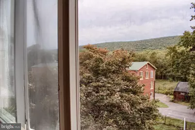 128 Market Street E, Williamstown, PA 17098 - Photo 9