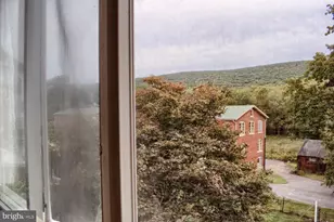 128 Market Street E, Williamstown, PA 17098 - Photo 9