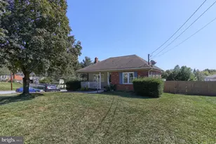5691 Chambers Hill Rd, Harrisburg, PA 17111 - Photo 3