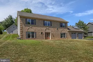 7304 Sandy Hollow Rd, Harrisburg, PA 17112 - Photo 3