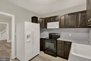 2015 Swatara St, Harrisburg, PA 17104 - Photo 13