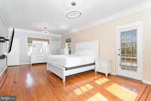 2304 N 2nd St, Harrisburg, PA 17110 - Photo 17