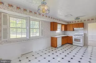 641 S 61st St, Harrisburg, PA 17111 - Photo 13