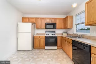 302 Buckley Dr, Harrisburg, PA 17112 - Photo 7