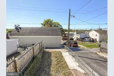 556 N 2nd Street, Steelton, PA 17113 - Photo 33