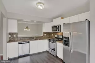 5772 Hidden Lake Dr, Harrisburg, PA 17111 - Photo 5