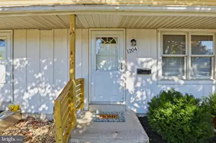 1204 Georgetown Rd, Middletown, PA 17057 - Photo 3