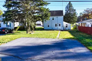 4818 Derry St, Harrisburg, PA 17111 - Photo 3