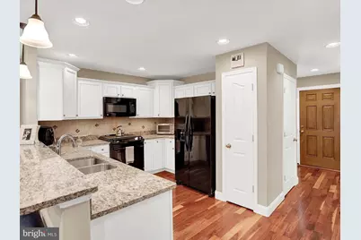 2816 Pin Oak Drive, Harrisburg, PA 17112 - Photo 3