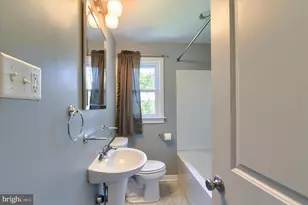 139 Hollywood Dr, Harrisburg, PA 17109 - Photo 25