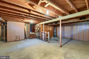 139 Hollywood Dr, Harrisburg, PA 17109 - Photo 35