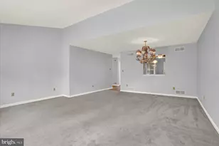 1068 Country Hill Dr, Harrisburg, PA 17111 - Photo 9