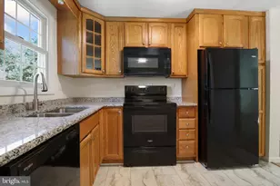 1902 Rudy Rd, Harrisburg, PA 17104 - Photo 11