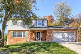 6130 Driftwood Dr, Harrisburg, PA 17111 - Photo 1