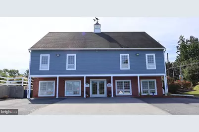 915 N Mountain Road, Harrisburg, PA 17112 - Photo 1