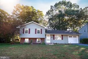 5553 Edsel St, Harrisburg, PA 17109 - Photo 1